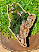 Load image into Gallery viewer, Moss and Stone Maine Wall Hanging
